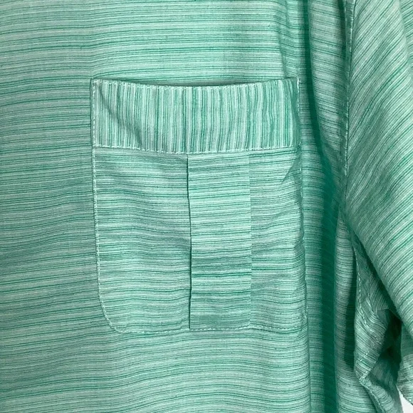 Light Green Casual Button Down Camp Shirt Size 3X - Picture 5 of 9